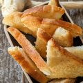 Pane aglio friggitrice ad aria